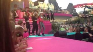 Zara Larsson - Bad boys - Live