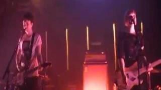 The Raveonettes &quot;Evil Seeds&quot; 06 May 2011 at The Troubadour, Los Angeles, CA