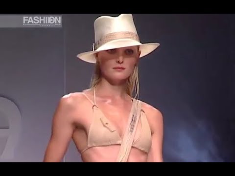 AIGNER Spring Summer 2004 Milan - Fashion Channel