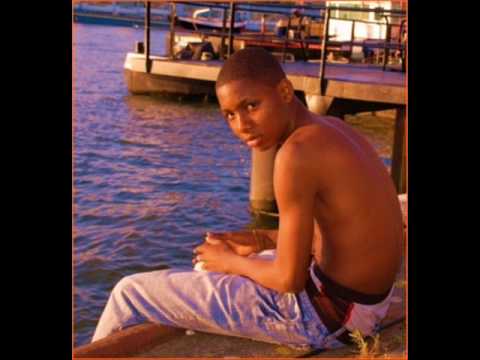 BabyMenga Ft. R.A.G , Dwinna & Starring J - Dichterbij