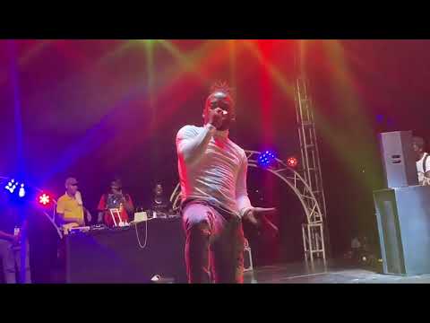 inspector Jill makes funs go crazy at kadodi canival at uganda museum @Gishubway_promotions