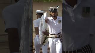 Download lagu Sri Lanka Navy Commander Vice Admiral Priyantha Perera lays wreath at National War Memorial mp3 Download lagu Sri Lanka Navy Commander Vice Admiral Priyantha Perera lays wreath at National War Memorial mp3
