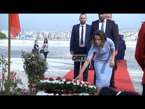 Report TV - 21 vite nga vrasja e Azem Hajdarit, e bija homazhe si deputete