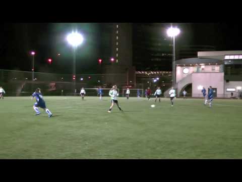 BERCHEM - DVC Grimbergen - Nele op pass van Chloë 0-7.mov