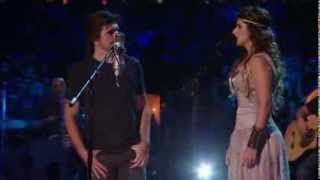 Juanes   Hoy Me Voy Acoustic Live ft Paula Fernandes