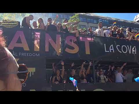 Demo for the CSD in Hamburg ,Christopher Street Day.  رژه همجنسگرایان روز خیابان کریستوفردر هامبورگ