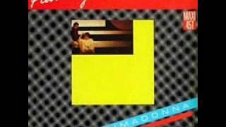 Primadonna - Flashing on the floor