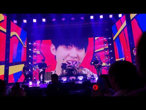 191222 The Present DAY6 - Emergency (All) in 4k