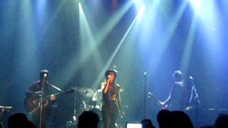 Ivy - Thinking About You at Gramercy Theatre.AVI