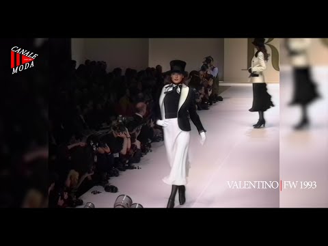 VALENTINO Fall 1993 Paris