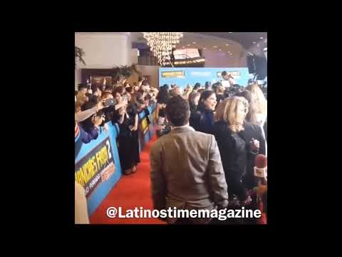 Alfombra Roja No Manches Frida 2