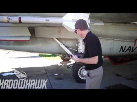 Shadowhawk Tactical X800 Flashlight F-14 Tomcat Test