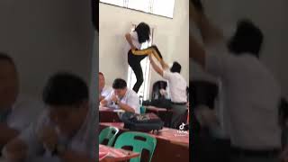 Download lagu engkau masih anak sekolah… pagi pulang pagi… mp3