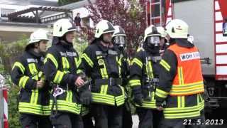 preview picture of video 'Pfingstübung der Freiwilligen Feuerwehr Wolfhagen am 21. 5. 2013  v. tubehorst1'