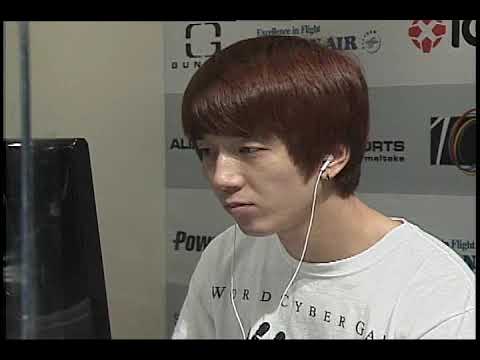 [2010 GF]Warcraft III: Semi-Final/Set 1- Grubby(NL) vs. Lyn (KR) /English