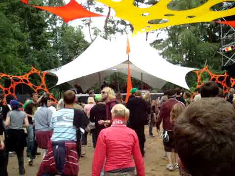 Fusion festival 2009 Djane's Kimie & Aliye opening the Trancefloor