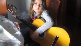 Tocando la guitarra