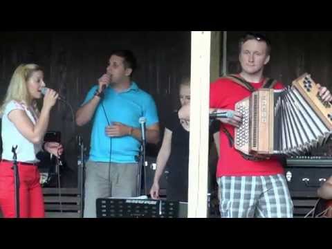 Ansambel Banovšek-Slovenski vojak (v živo)