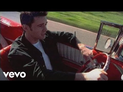 Axel - Te Equivocas (Official Video)