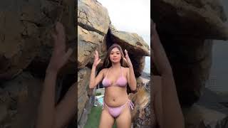 bikini TikTok be like....