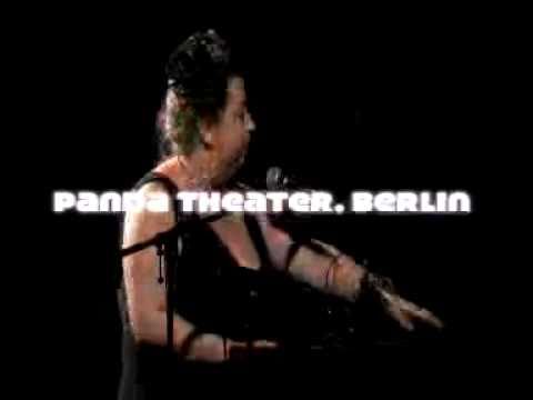 Charming Hostess - Bird of Rivers - Live in Berlin