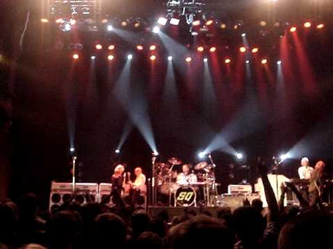 Status Quo - Junior's Wailing (Moscow, 2010)