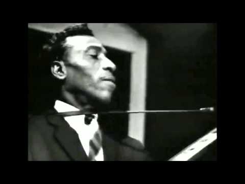 T-Bone Walker- Dont Throw Your Love On Me So Strong