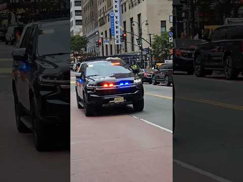 UNMARKED PAPD UNIT RESPONDING WITH RUMBLER IN MANHATTAN