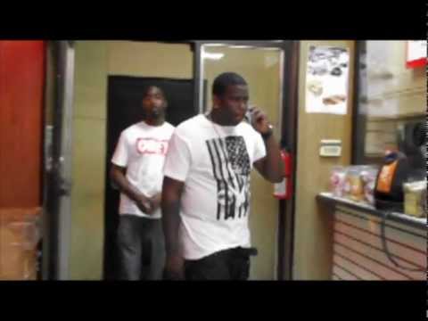 U.L. ft. Young Shayne - Auburn Ave Money (Viral Video)