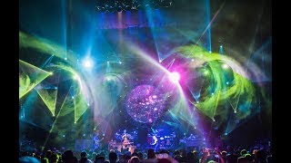 The String Cheese Incident - &quot;Way Back Home&quot; Live from The Chicago Theatre 2017