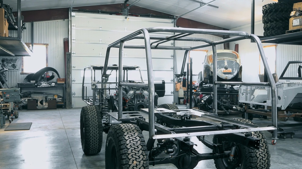 World's Safest and Cleanest Bronco Roll Cage