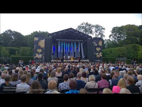 Kadriorg 301 (3/6): Hanna-Liina Võsa & Rolf Roosalu.