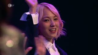 SCANDAL  - Willst du mit mir gehn + 99 Luftballons -  Nena Anniversary.