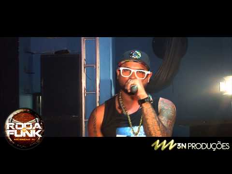 MC Dino do Morrão :: Ao vivo na Roda de Funk da Baixada Santista ::