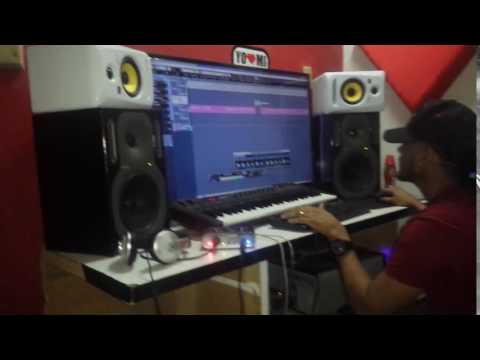 Preview MiniDom + Wilkin Artes - Provocandome  (Prod. By Jerry El sonido perfecto)