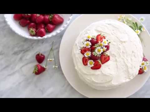 download lagu mp3 mp4 Strawberry Cake With Vanilla Buttercream Frosting, download lagu Strawberry Cake With Vanilla Buttercream Frosting gratis, unduh video klip Strawberry Cake With Vanilla Buttercream Frosting