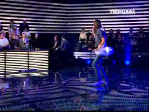 Yuliya Gurska - Miy Litak - Guest at 2011 ESC semifinal