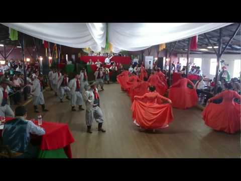 Coreografia de Saída - CTG Lanceiros de Santa Cruz. FESTXIRÚ 2013.