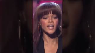 Rihanna - ‘SOS’ Live in 2006 #rihannasongs #rihannaasaprocky #rihannasuperbowl #rihannadailynews