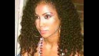 jhene aiko he couldn&#39;t kiss