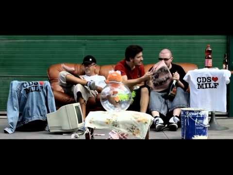 CASA DEGLI SPECCHI - "Gli Alcolisti Anonimi si sono alleati con l'I.R.A., uno scenario da incubo"