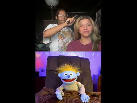 Comedy with Blue Elmo - Hilarious Omegle Puppets #shorts