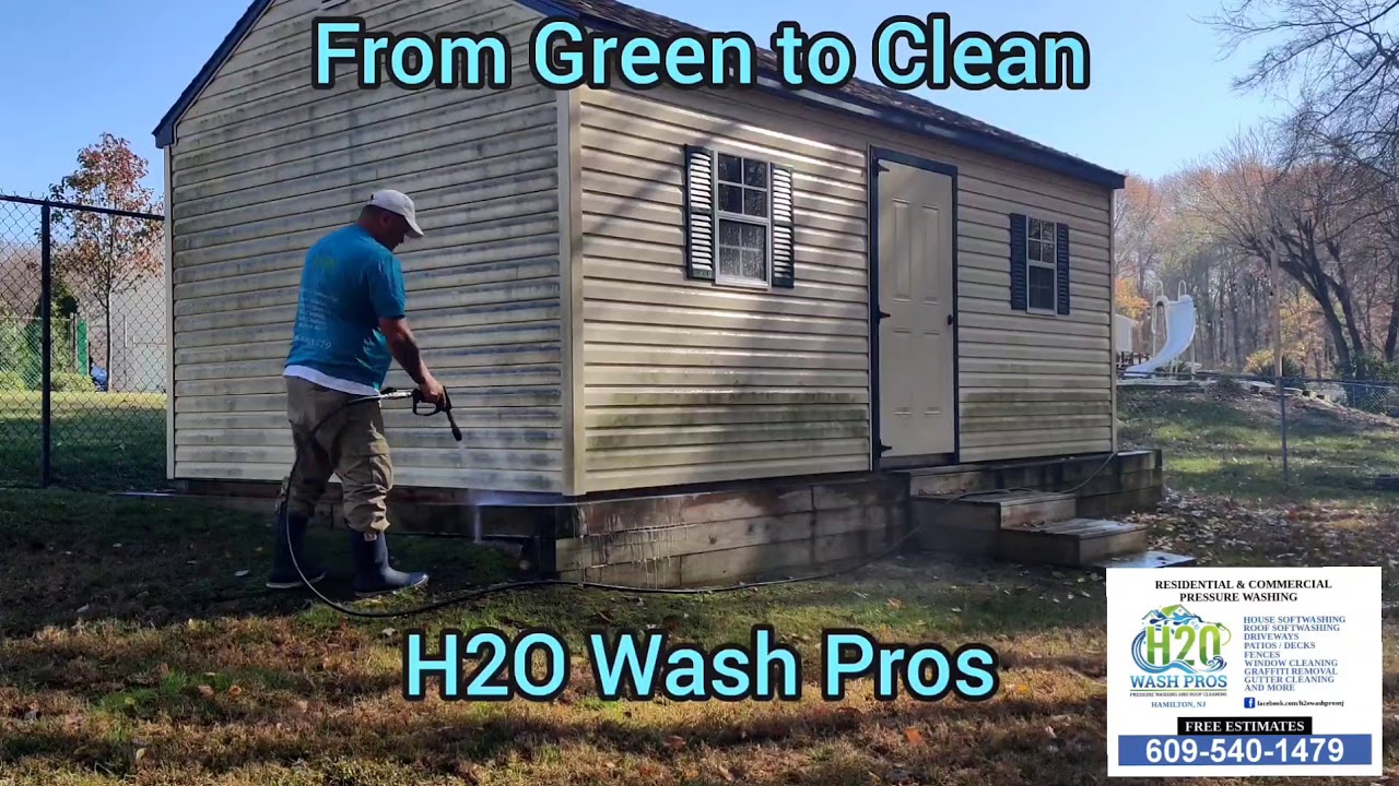 Soft Washing Siding thumbnail
