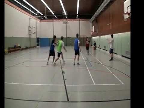 Doppelstunde Handball - 30 Gruppentaktisches Angriffsmittel Sperren / Absetzen