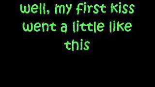 My First Kiss - 3OH!3 ft. Ke$ha Lyrics