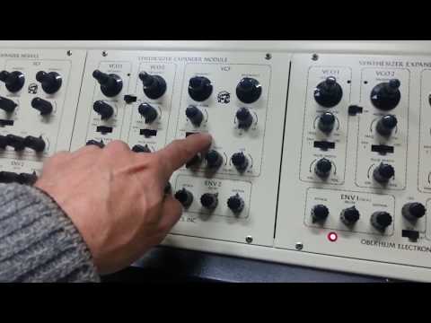 MONOTONO - Oberheim FVS-1 and Minimoog D... disordered trial!