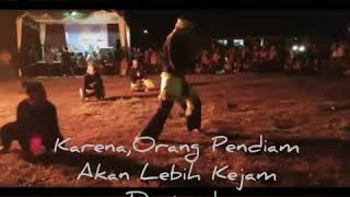 Download lagu TRAGISSS, 1 lawan 2,,,Pencak Silat Padjadjaran (cocok untuk status WA) mp3 Download lagu TRAGISSS, 1 lawan 2,,,Pencak Silat Padjadjaran (cocok untuk status WA) mp3