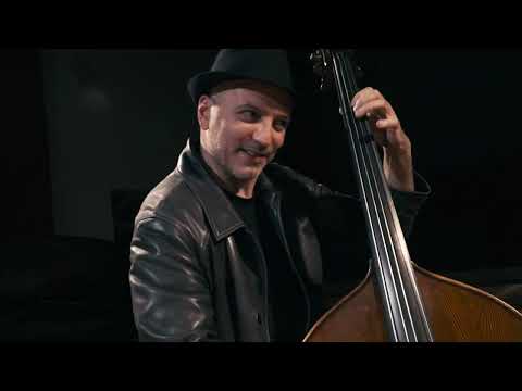 Swiss Jazz Ambassadors feat. Sarah Hanahan - Time Off