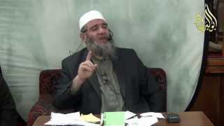 سألتطالب علم عن حديث من غسل وأعتسل فقال لي هذا لنا نحن المتزوجين وأنا اعزب فما رايك الشيخ مشهور image