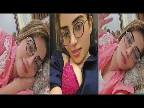 Misho Size Ka Poch Rhi || Tiktok Ki Live Video || Misho Khalifa With Jutt